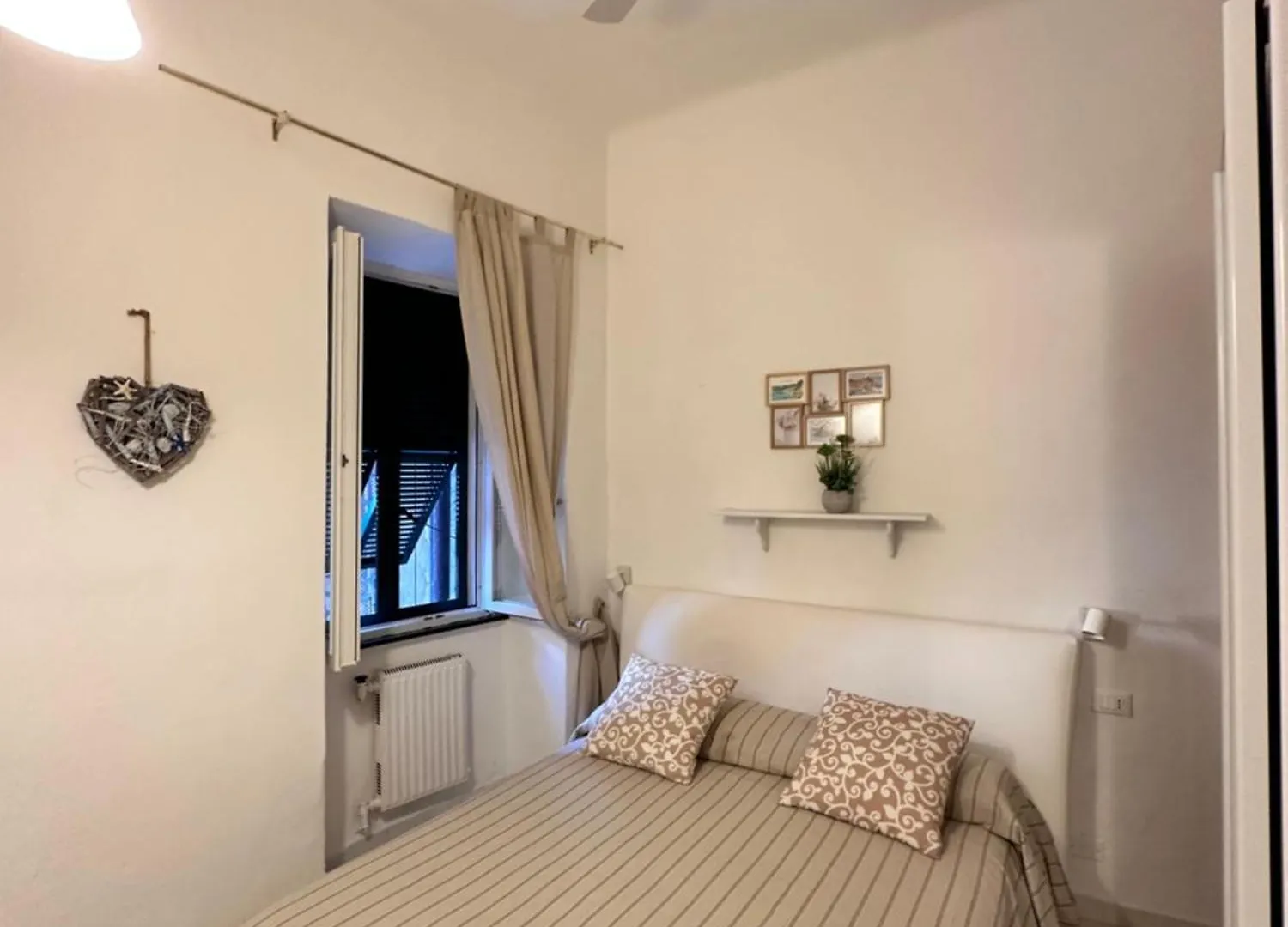 Apartment Ferienwohnung La Casa Di Andreina Monterosso al Mare Italien